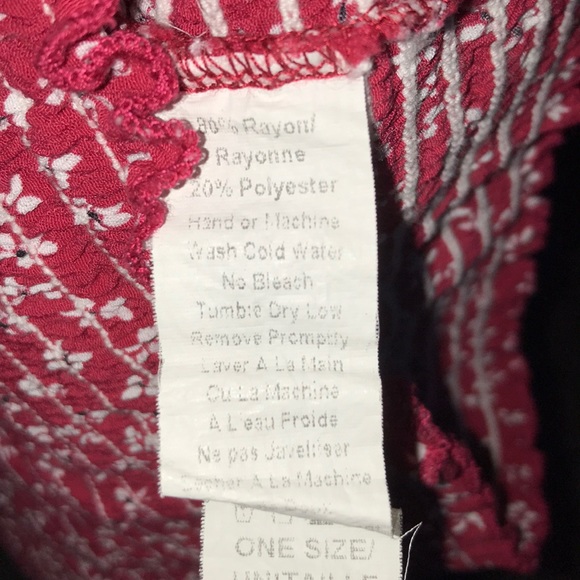 Brandy Melville Red Flowery Tube Top - Picture 5 of 5